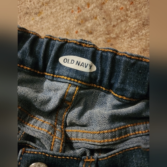 ** 2/$25 ** Bundle of 2 Girls' Denim Shorts - Picture 10 of 12